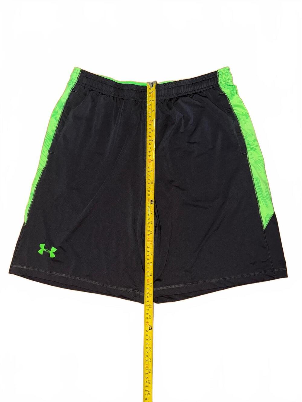 Under Armour HeatGear Men’s XL Black Neon Green Athletic Shorts Loose Fit